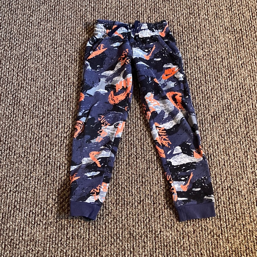 Nike kids joggers